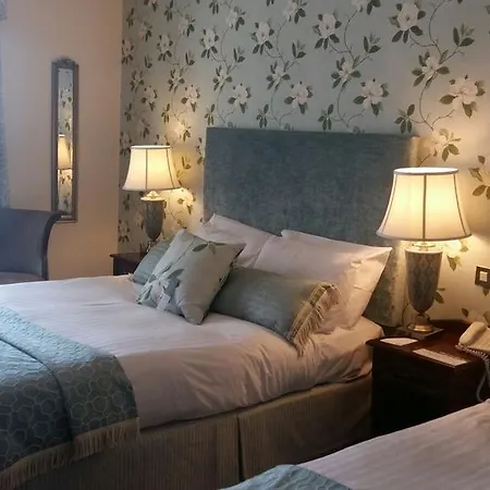 The Landmark 4*